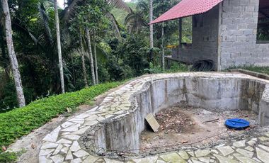 Vendo  3 Hectáreas  con casa y restaurante a 5 minutos de  Puerto Quito.