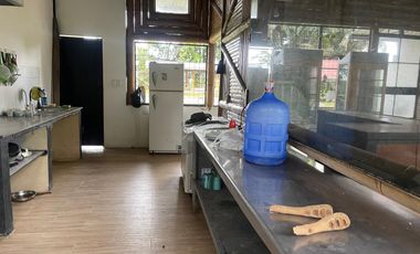 Vendo  3 Hectáreas  con casa y restaurante a 5 minutos de  Puerto Quito.