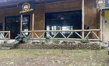 Vendo  3 Hectáreas  con casa y restaurante a 5 minutos de  Puerto Quito.