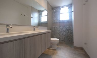 Apartamento en arriendo en Altos De Riomar.