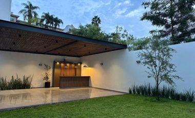 Venta de casa de lujo en Loma Real