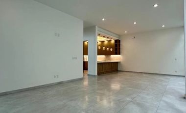 Venta de casa de lujo en Loma Real