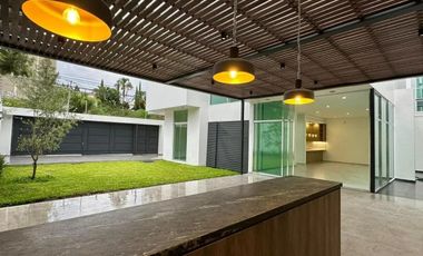 Venta de casa de lujo en Loma Real