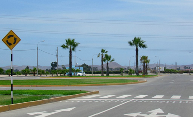 Venta De Lote Centro Industrial La Chutana El Mayor Complejo Industrial Del País