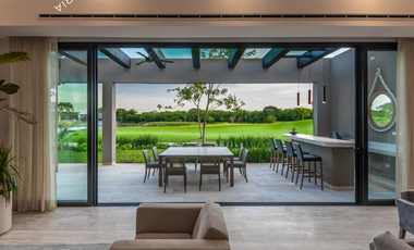 RESIDENCIA EN VENTA DE 3 RECAMARAS CON ALBERCA PRIVADA Y VISTA AL CLUB DE GOLF