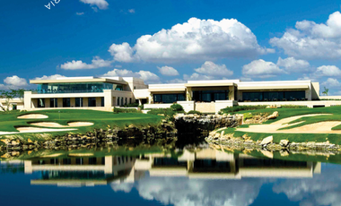 RESIDENCIA EN VENTA DE 3 RECAMARAS CON ALBERCA PRIVADA Y VISTA AL CLUB DE GOLF