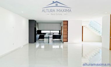 Residencia Nueva en Venta Puerta Las Lomas Andares Zapopan