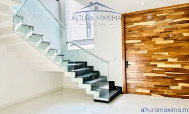 Residencia Nueva en Venta Puerta Las Lomas Andares Zapopan