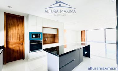 Residencia Nueva en Venta Puerta Las Lomas Andares Zapopan