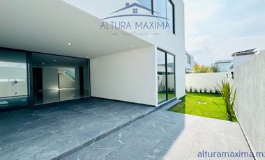 Residencia Nueva en Venta Puerta Las Lomas Andares Zapopan