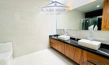 Residencia Nueva en Venta Puerta Las Lomas Andares Zapopan