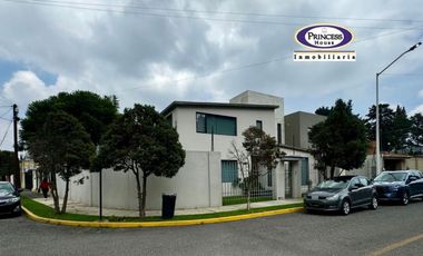CASA EN RENTA, FRACC. SAN CARLOS, METEPEC