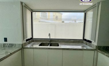 CASA EN RENTA, FRACC. SAN CARLOS, METEPEC