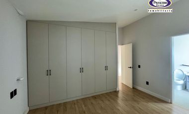 CASA EN RENTA, FRACC. SAN CARLOS, METEPEC