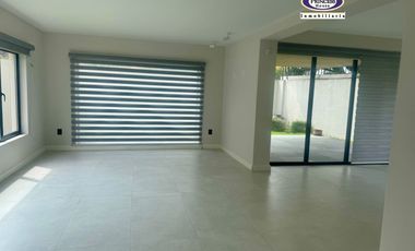 CASA EN RENTA, FRACC. SAN CARLOS, METEPEC