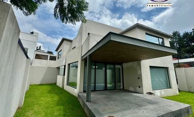 CASA EN RENTA, FRACC. SAN CARLOS, METEPEC