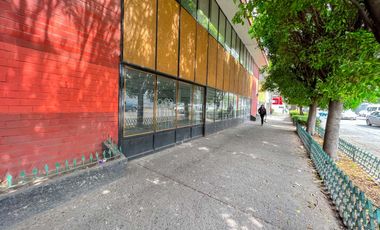 Plaza Comercial en Venta en Tlalnepantla, Estado de Mexico