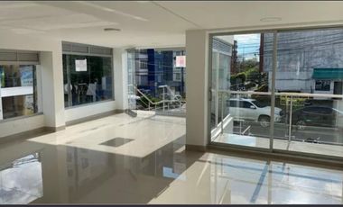 Local en arriendo en Maraya en área independiente
