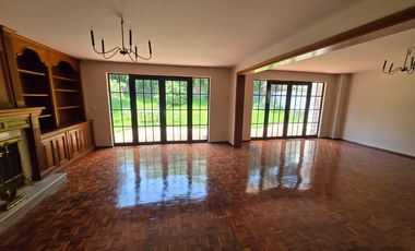 Hermosa Residencia 415 m2 de construcción y 648 m2 de Terreno Tipo Early American