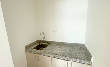Local Comercial ubicado en Av. Plaza Dañin. Sector Albatros