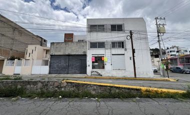 EDIFICIO EN VENTA CON DEPARTAMENTOS Y LOCALES COMERCIALES EN TOLUCA