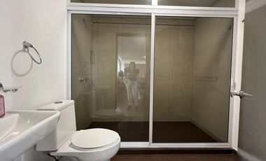 EDIFICIO EN VENTA CON DEPARTAMENTOS Y LOCALES COMERCIALES EN TOLUCA