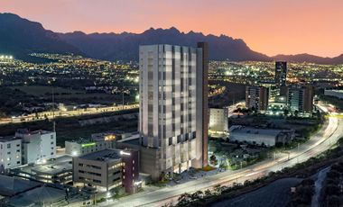 Venta de Oficinas en Torre VINTA, Zona Santa María
