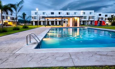 CASA CON ALBERCA Y GYM CERCA DE CUERNAVACA EN VENTA