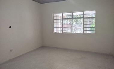 45893 Casa comercial en arriendo en el sector Bosques de Zuñiga