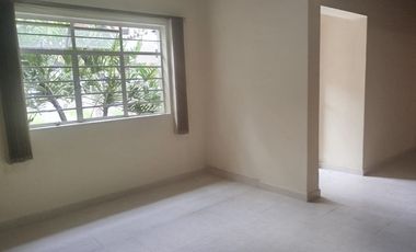 45893 Casa comercial en arriendo en el sector Bosques de Zuñiga