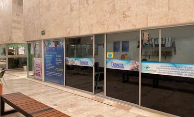 venta de local comercial en centro empresarial en La Ceja