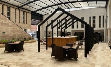 venta de local comercial en centro empresarial en La Ceja