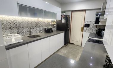 HERMOSO DEPARTAMENTO EN PRIMERO PISO ELEVADO, ZONA EXCLUSIVA DE SURCO