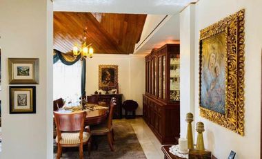 CASA DE LUJO EN LA EXCLUSIVA URB. SAN JOSE EN EL VALLE DE LOS CHILLOS