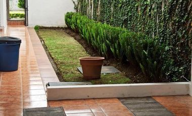 CASA DE LUJO EN LA EXCLUSIVA URB. SAN JOSE EN EL VALLE DE LOS CHILLOS