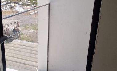 DISEWAKAN Rumah 2 Lantai Perum Golden East Cluster Alamanda Kebomas Gresik