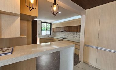 5BR MODERN SEMI FURNISHED SINGLE ATTACHED IN SUCAT PARAÑAQUE CITY