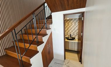 5BR MODERN SEMI FURNISHED SINGLE ATTACHED IN SUCAT PARAÑAQUE CITY