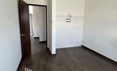Se Renta Casa Sola en Rosarito
