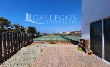 Se Renta Casa Sola en Rosarito