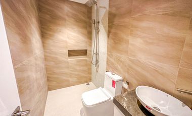 15% DOWNPAYMENT – PAYABLE in 12 MONTHS, For Sale Townhouse in Soldiers Hills, Muntinlupa City, Near SLEX