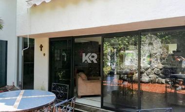 Casa a pie de calle que combina Elegancia y Confort