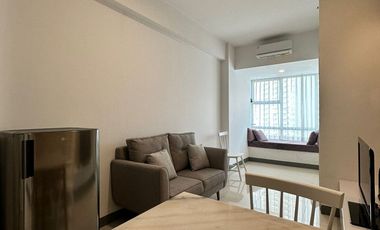 FURNISHED LENGKAP MEWAH! Apartemen 2BR Anderson Tower Surabaya Barat