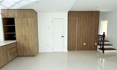 4 Bedroom House in Lahug Cebu For Sale in Hacienda Salinas Subdivision