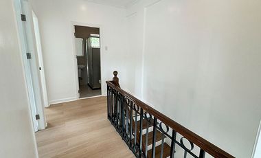 4 Bedroom House in Lahug Cebu For Sale in Hacienda Salinas Subdivision