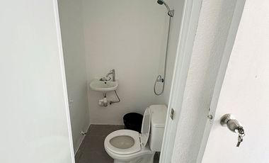 4 Bedroom House in Lahug Cebu For Sale in Hacienda Salinas Subdivision