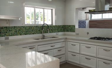 HERMOSA CASA CAMPESTRE