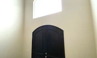 Casa en Venta en Los Angeles, Bosque Residencial, Valle Oriente