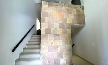 Casa en Venta en Los Angeles, Bosque Residencial, Valle Oriente