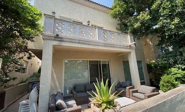 Casa en Venta en Los Angeles, Bosque Residencial, Valle Oriente